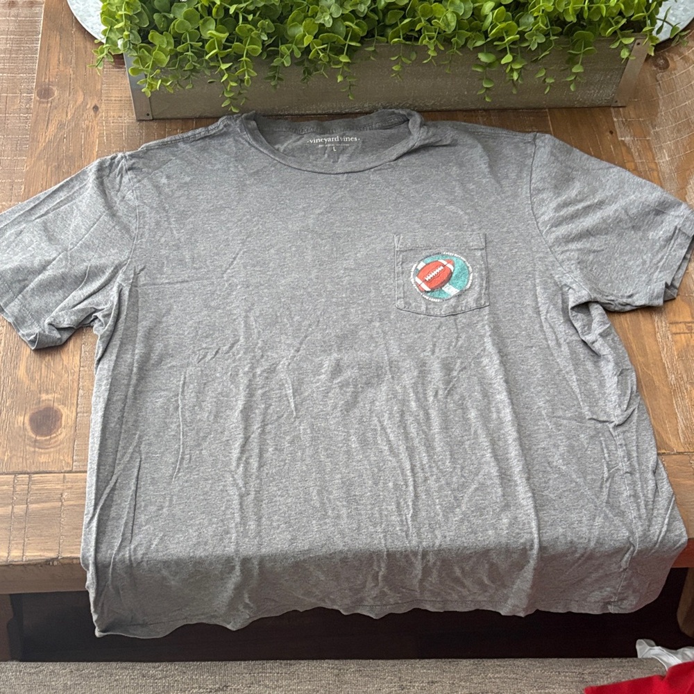 Vineyard Vines Gray Short Sleeve Tee